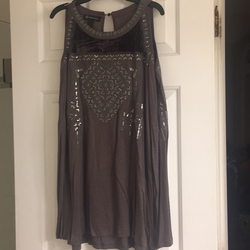 Gorgeous cold shoulder top